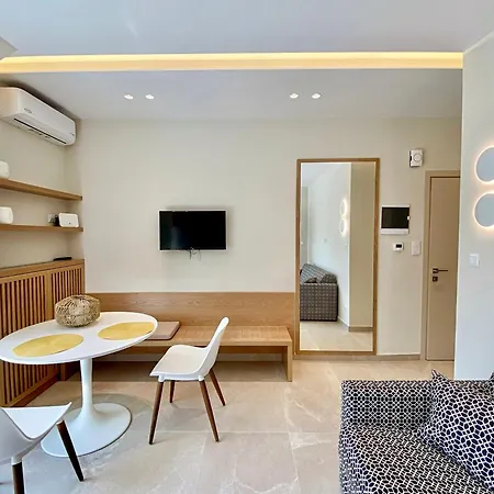 Venice & Apartman Sztavrósz