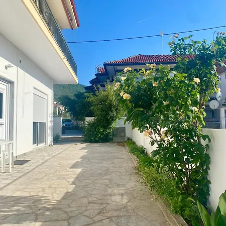 Venice & Stavros (Thessaloniki)